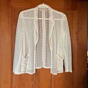 VINTAGE White Ivory Lace Blazer. Bridal, beautiful.